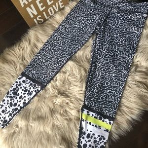 Lilybod leggings leopard print